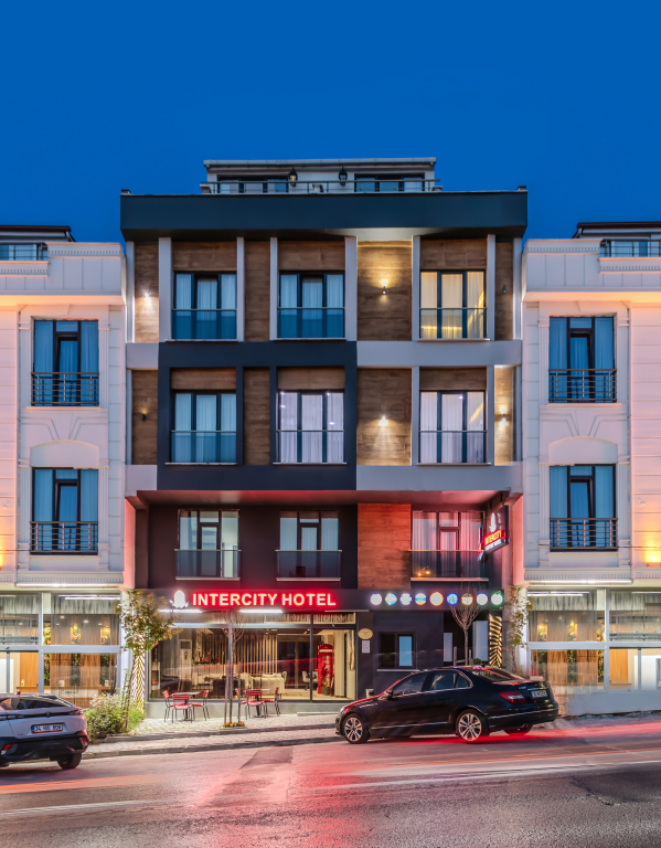 Experience Istanbul – Your entrance to the Blissful Turkish Escape