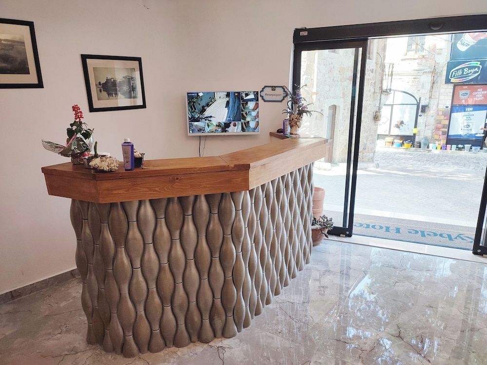 Escape to Foça: A Tranquil Turksih Coastal Destination for Your Perfect Getaway