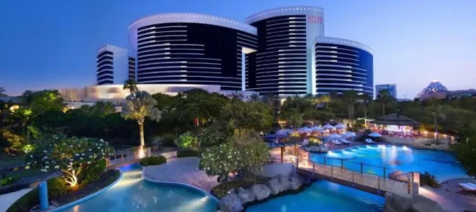 Grand Hyatt Residence: Go Grand with a Special Offer