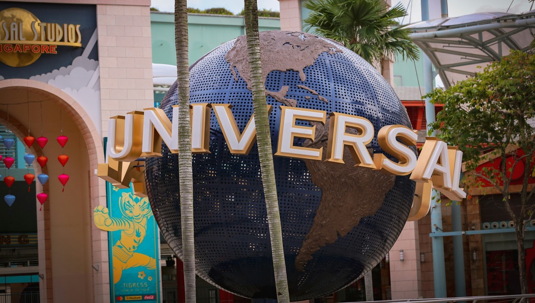 Universal’s Cabana Bay Beach Resort – Orlando Family Fun 🎉