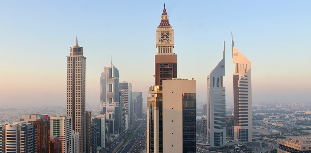 omar-bakri-5MtiChVjZGM-unsplash111