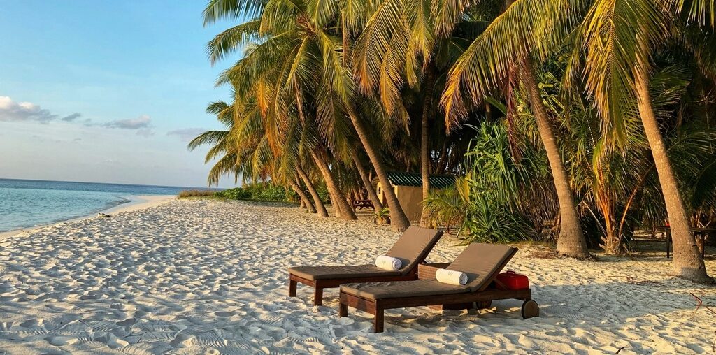 Reethi Faru Resort | Maldives Island Getaway