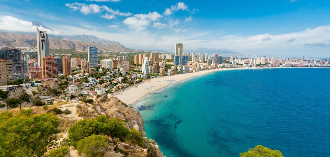 RH Corona del Mar – 5 nights of Beachfront Bliss Awaits