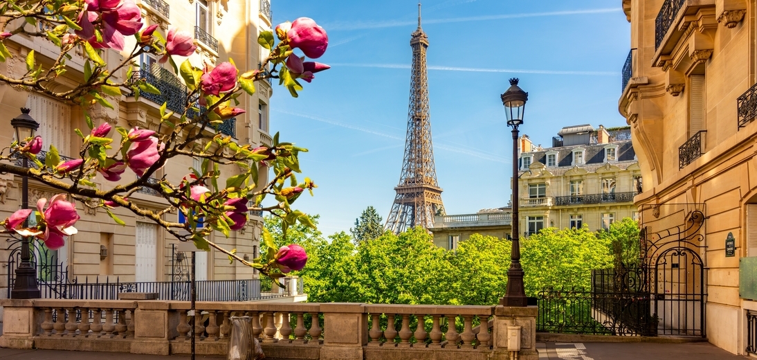 First Hotel Paris Tour Eiffel – Iconic Stay Just For £412